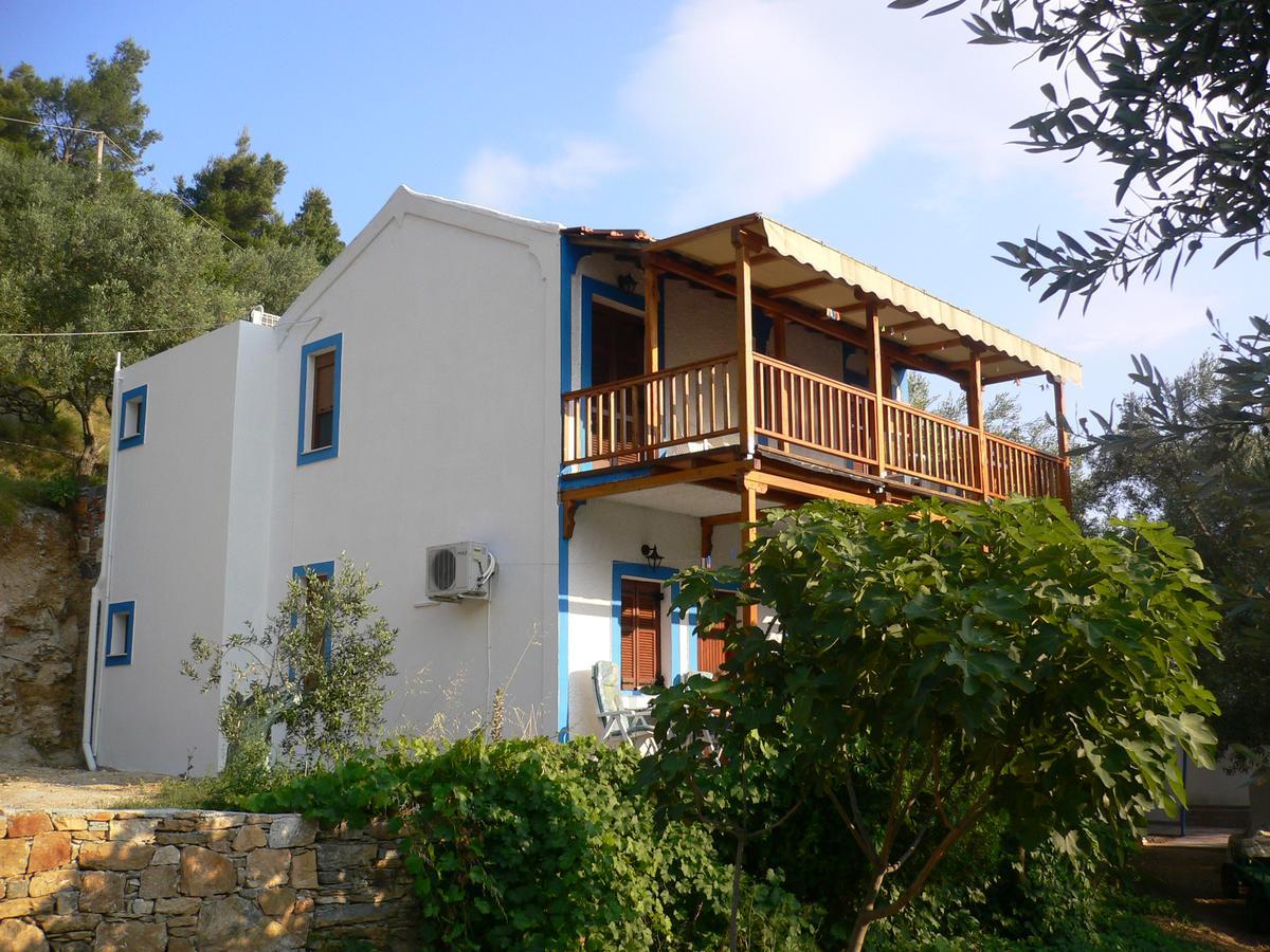 Megalos Mourtias Apartment Alonnisos Town Bagian luar foto