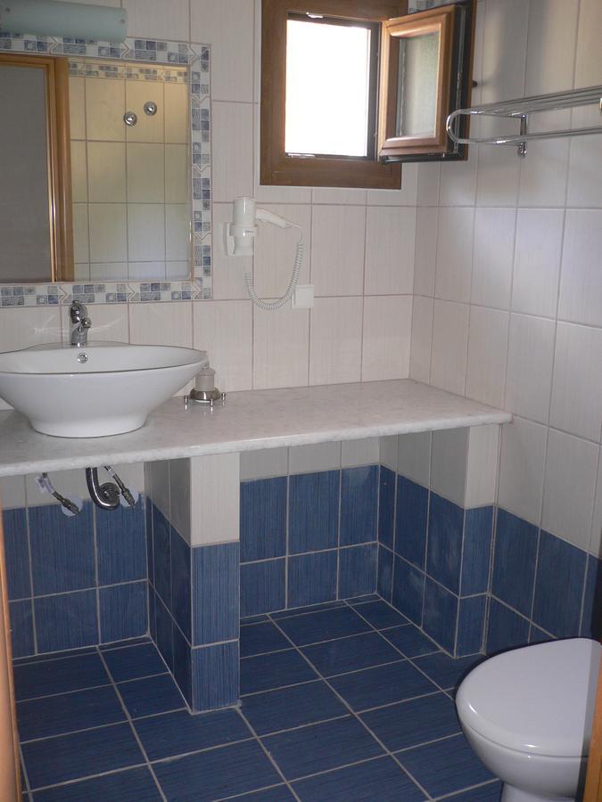 Megalos Mourtias Apartment Alonnisos Town Bagian luar foto